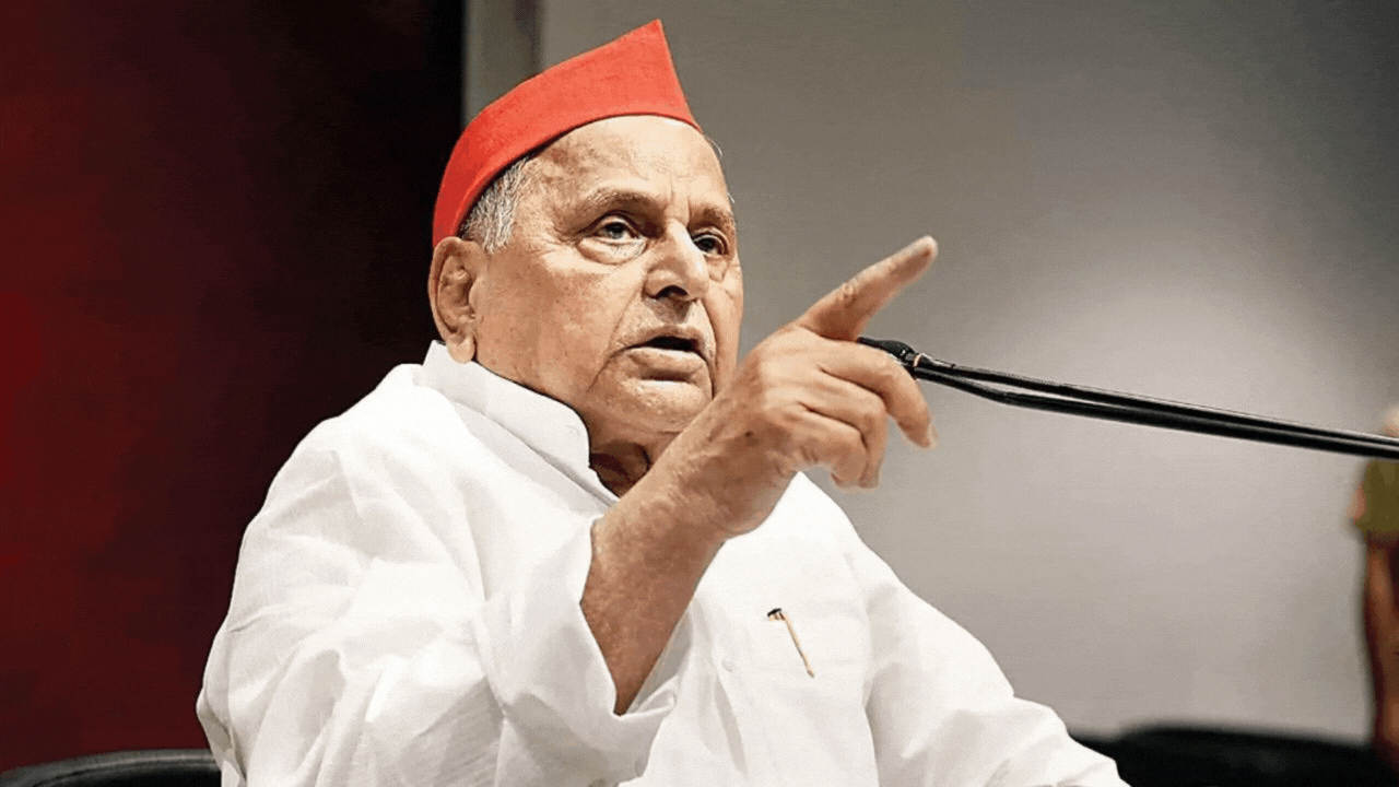 Mulayam Singh Yadav Death News LIVE: After prolonged illness, Mulayam Singh Yadav dies in Medanta Hospital, the body being taken from Gurugram to Saifai